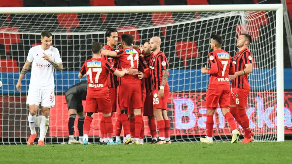 Gaziantep FK kupada son 16’da