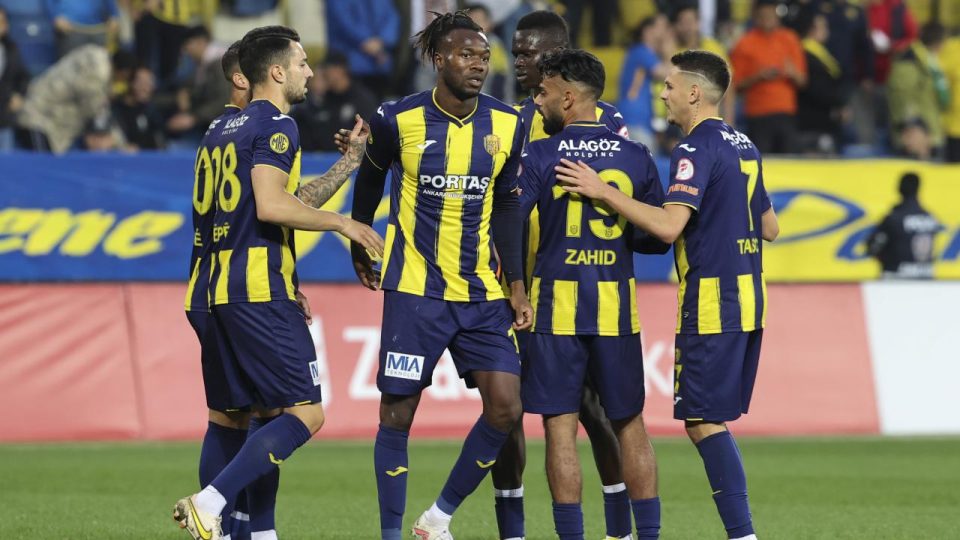 Ligde beş maçtır kaybetmeyen Ankaragücü, üst sıralarda kalıcı olmak istiyor